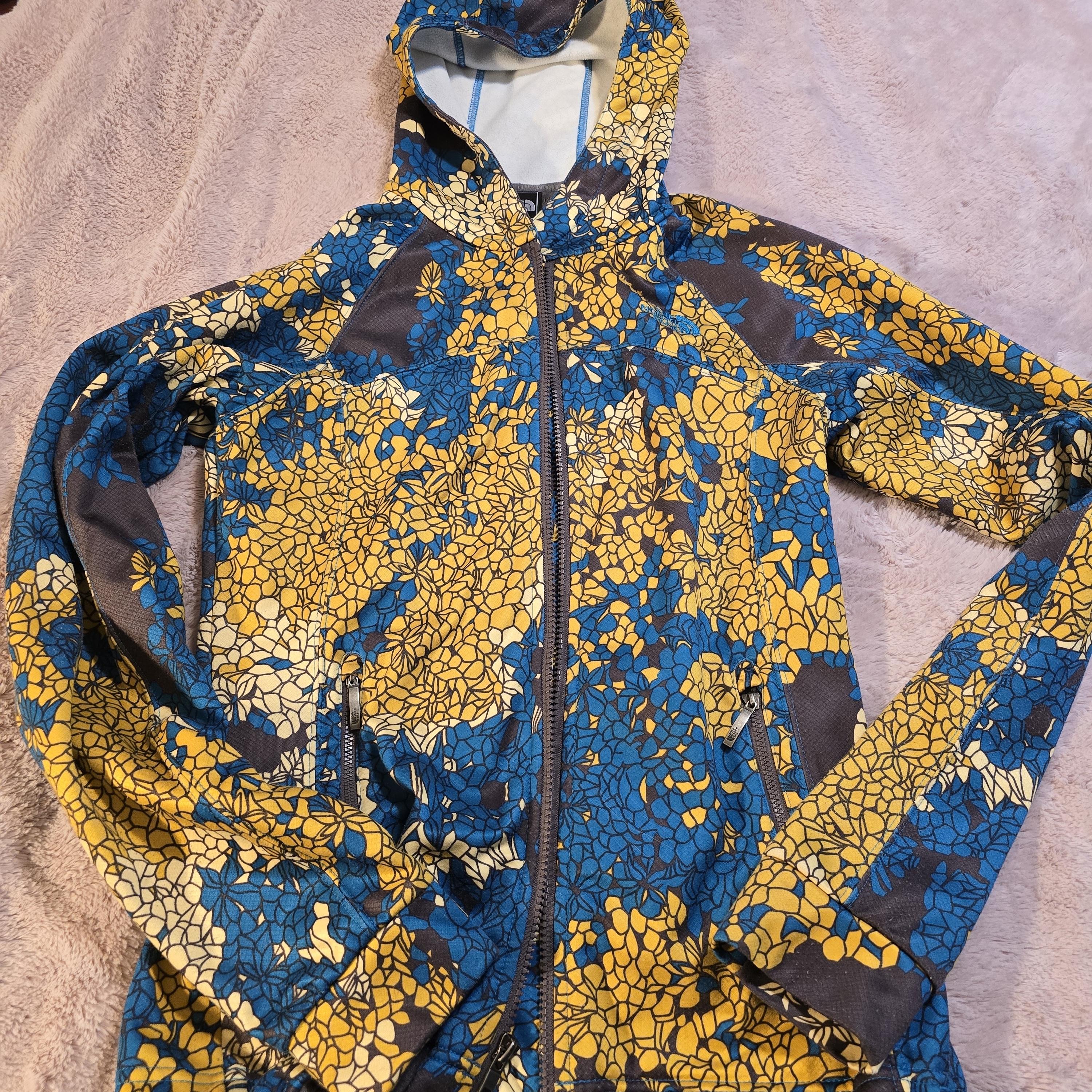 The North Face Women's Floral Ski Jacket In Blue And Yellow